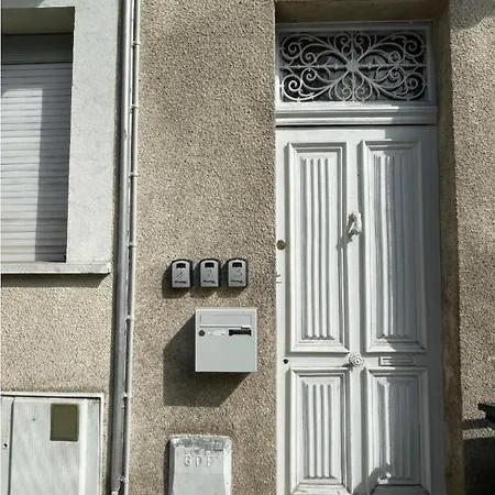 Centre Ville Superbe T2 Neuf Wifi Terrasse Netflix Perigueux Exterior photo