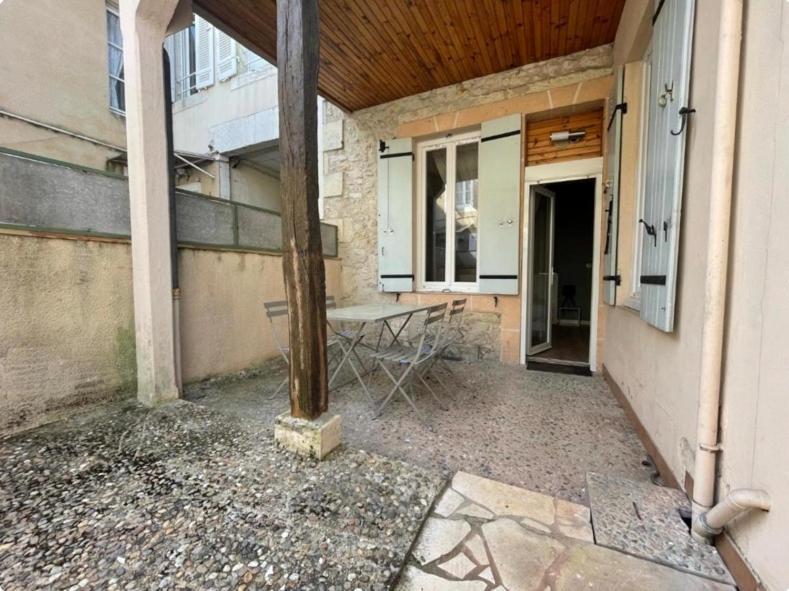 Centre Superbe T2 Neuf Wifi Terrasse Netflix Perigueux
