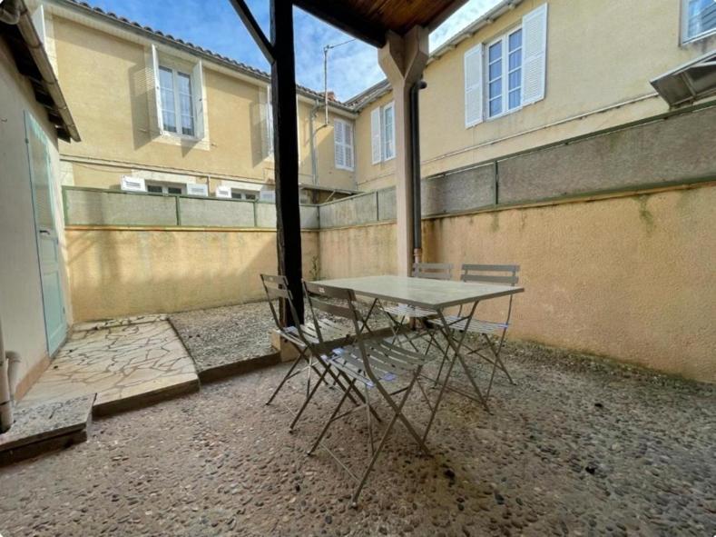 Centre Superbe T2 Neuf Wifi Terrasse Netflix *